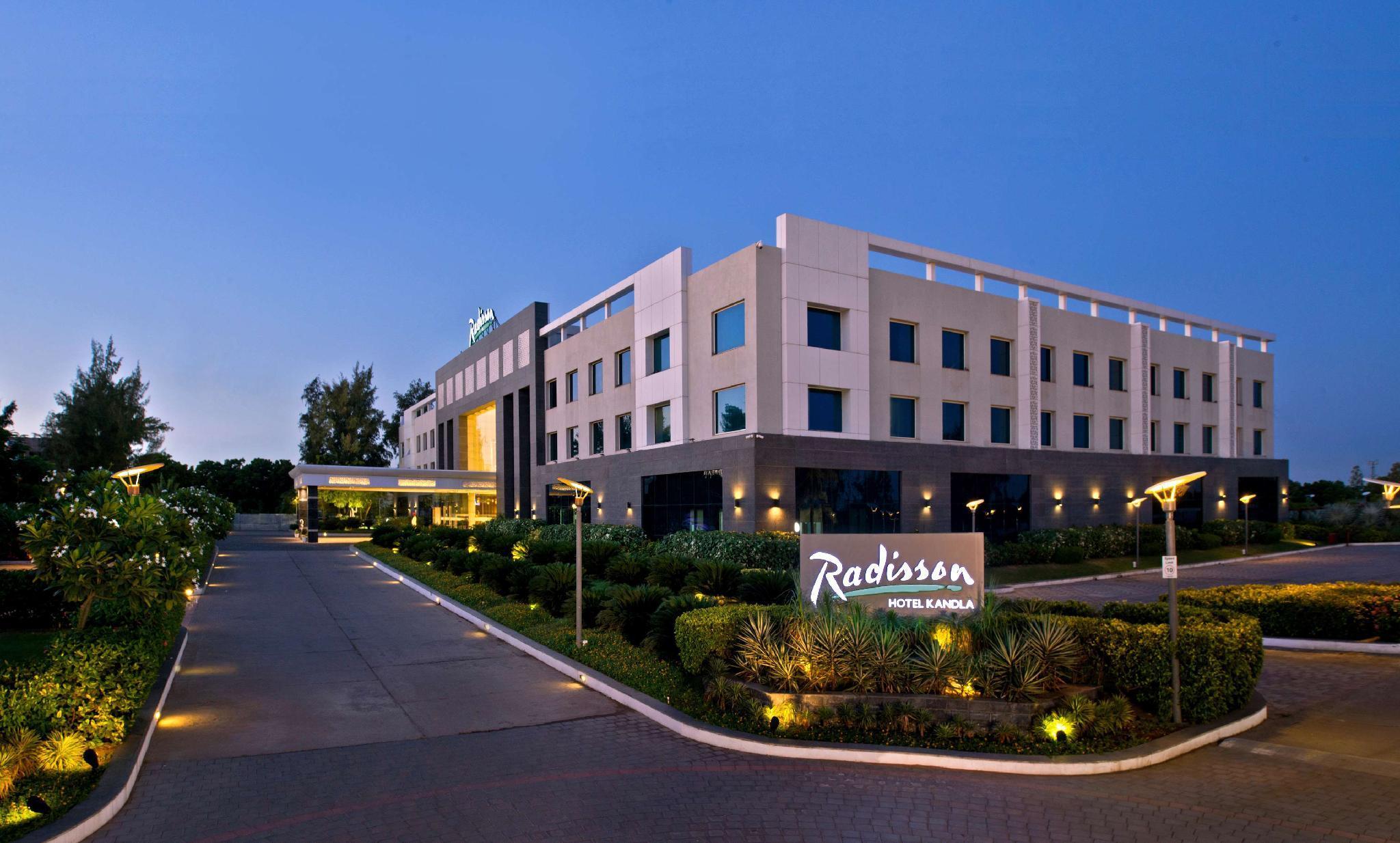 Radisson Resort & Spa Kandla Gāndhīdhām Exterior foto