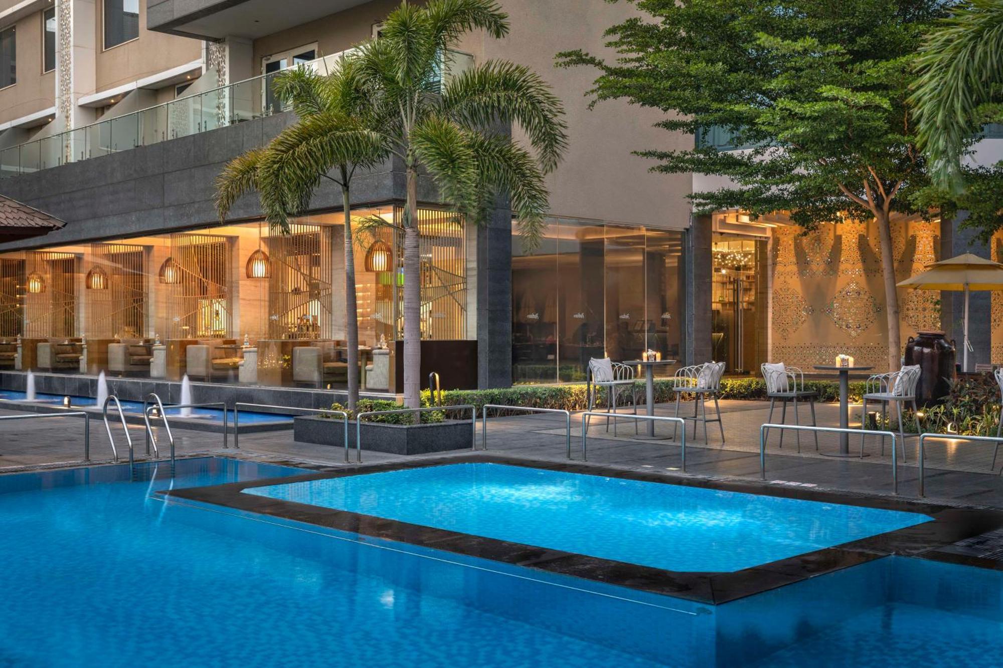 Radisson Resort & Spa Kandla Gāndhīdhām Exterior foto